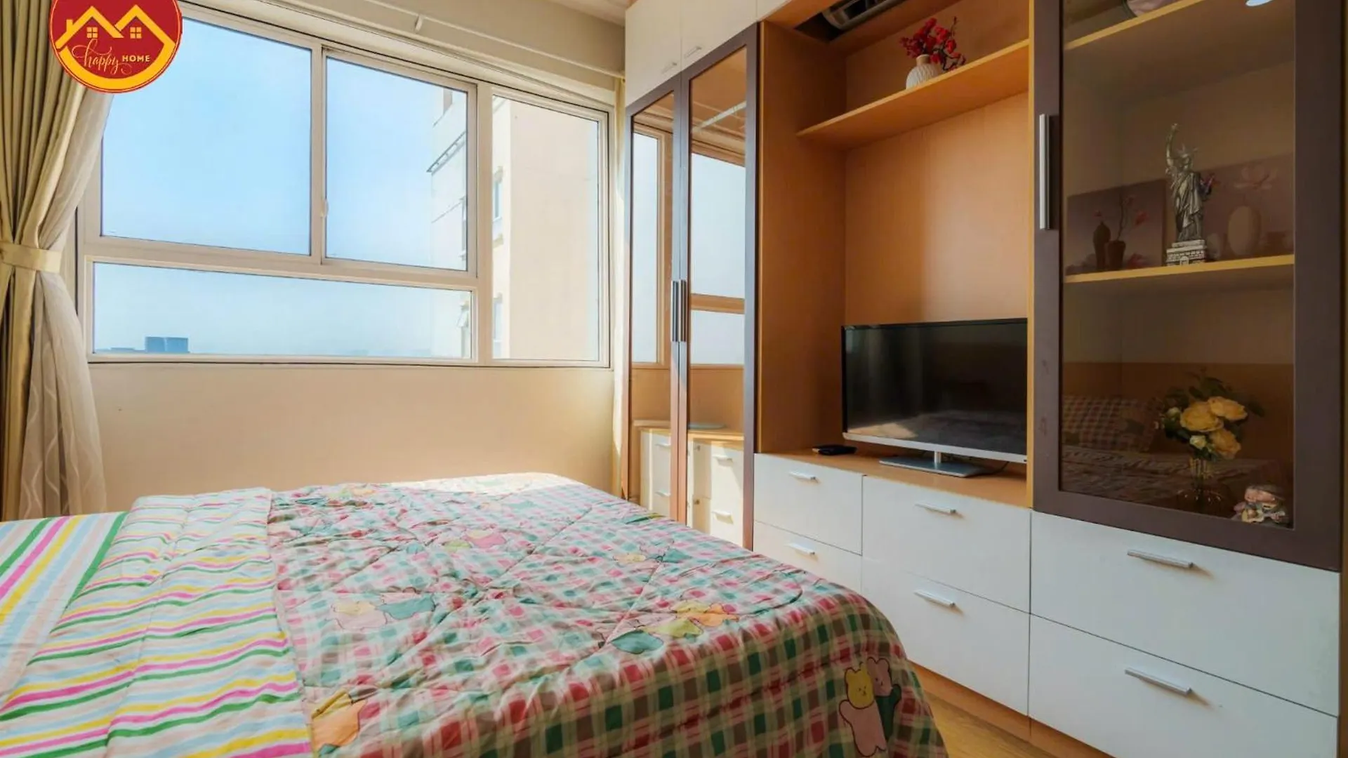 Botanica - Near Tsn Airport - 2Br 1Wc - Luxury Apartment Ho Chi Minh City